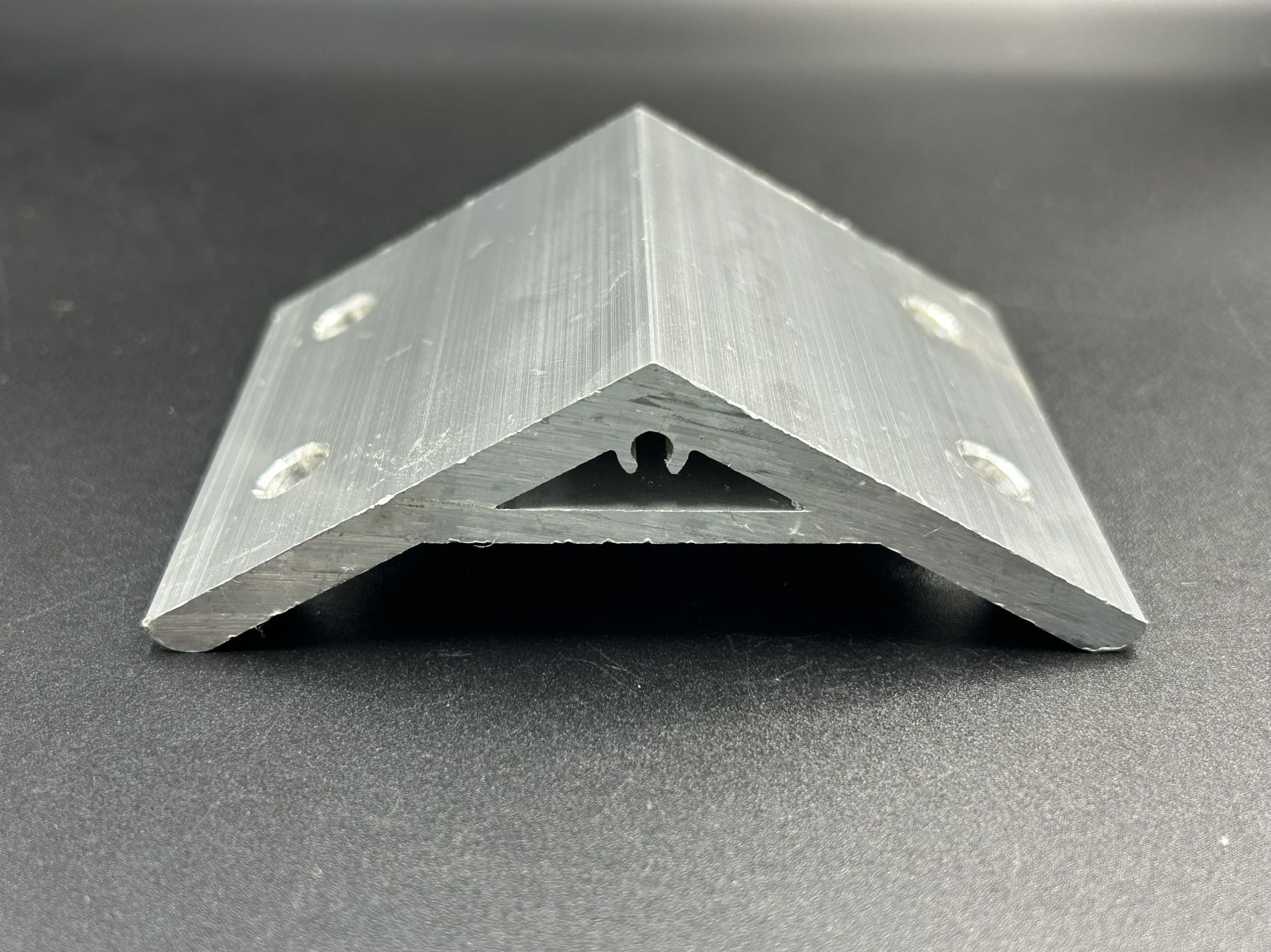 Industriële aluminium profiela - Aluminium Extrusion recensie en prijs